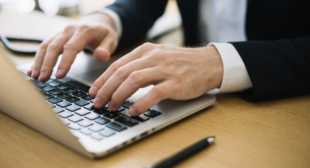 10 Prompts Avanzados de ChatGPT para Abogados