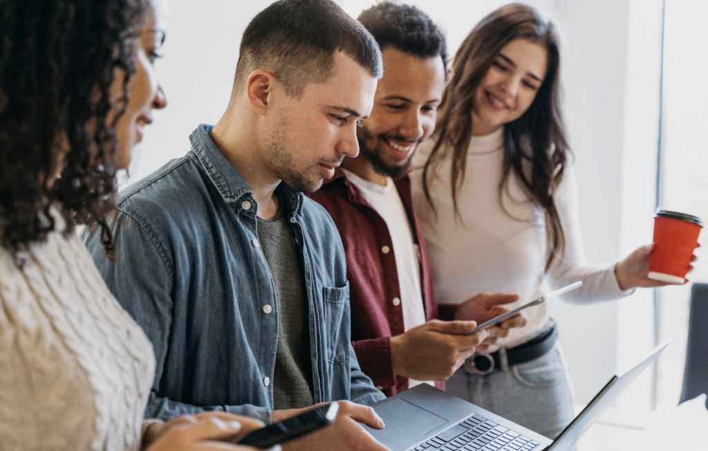 Prompts en Español para Trabajo, Emails y Reuniones con ChatGPT