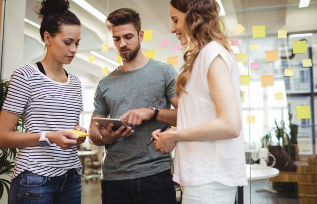 Prompts en Español para Trabajo, Emails y Reuniones con ChatGPT