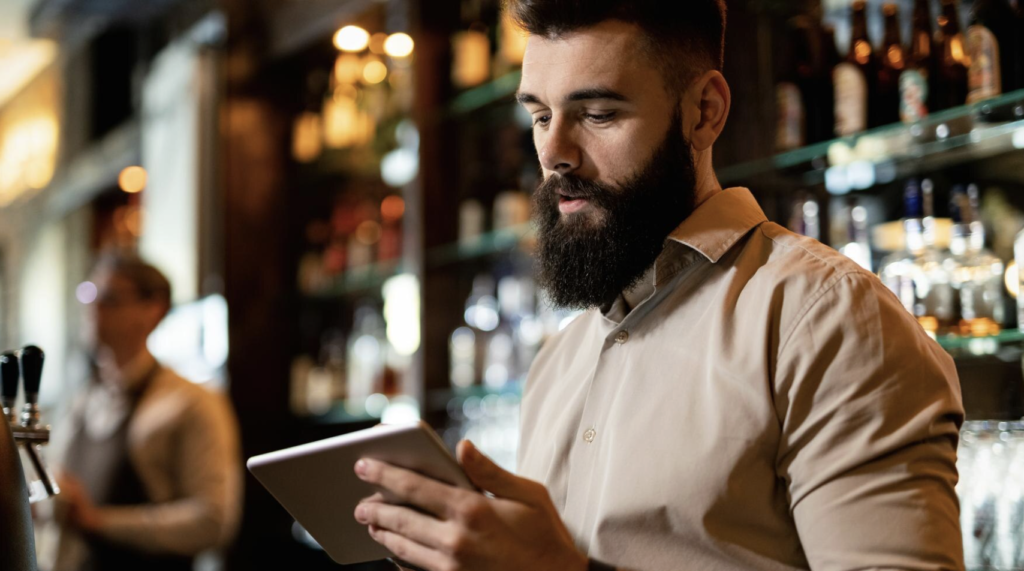 ChatGPT para la Atención al Cliente en Hostelería: Guía Práctica con Prompts